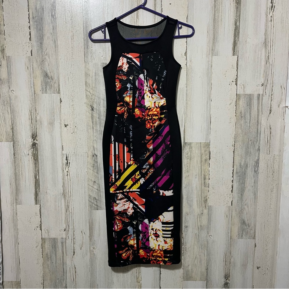 Bailey Blue Pink and Black Sheath Dress Sleeveless Scoop Neck